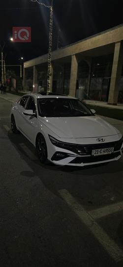 هیوندای ئەلەنترا